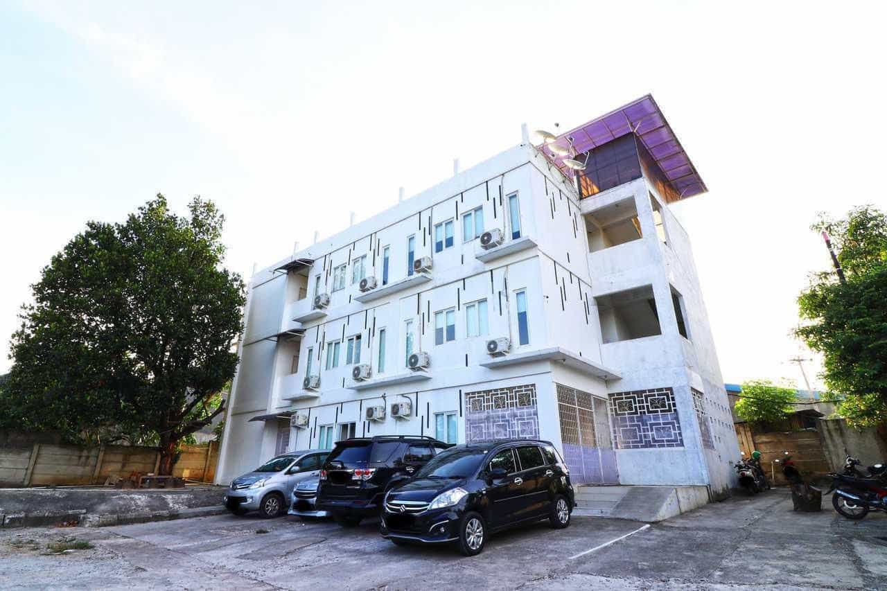 Bintaro Rumah Kayu Manis