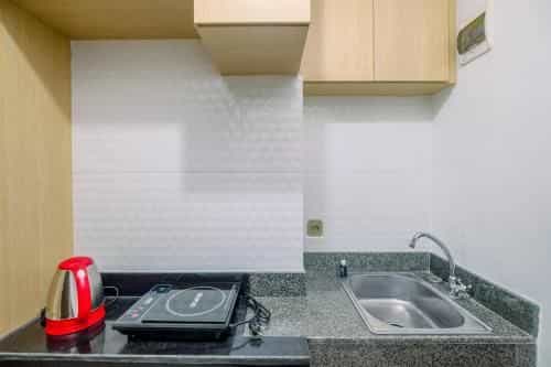 Restful Studio at Transpark Cibubur By Travelio