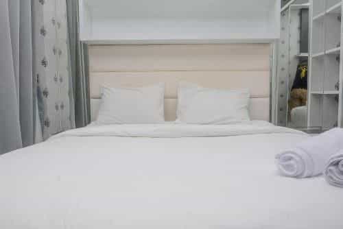 Comfort with City View Studio Tifolia By Travelio