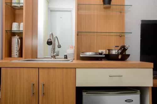 Cozy Design Studio Bassura City By Travelio