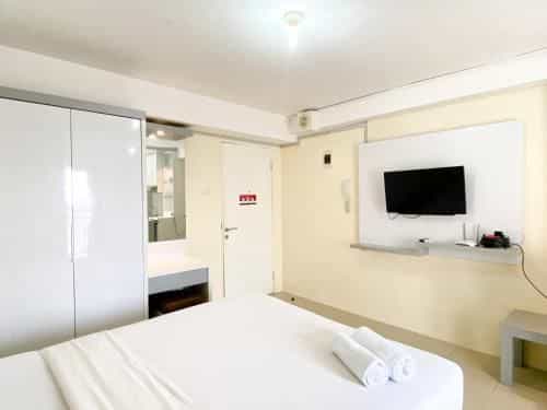Comfort Strategic Studio Bassura City By Travelio Comfort Strategic Studio Bassura City By Travelio