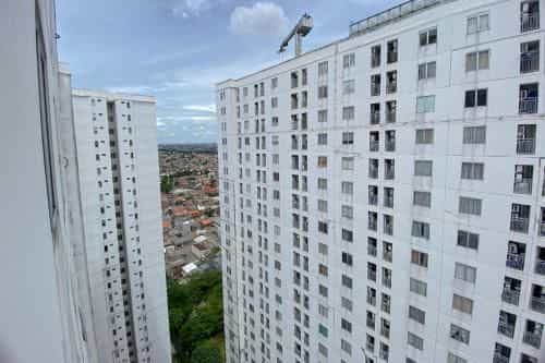 Comfort Stay 2BR at Bassura City Apt By Travelio