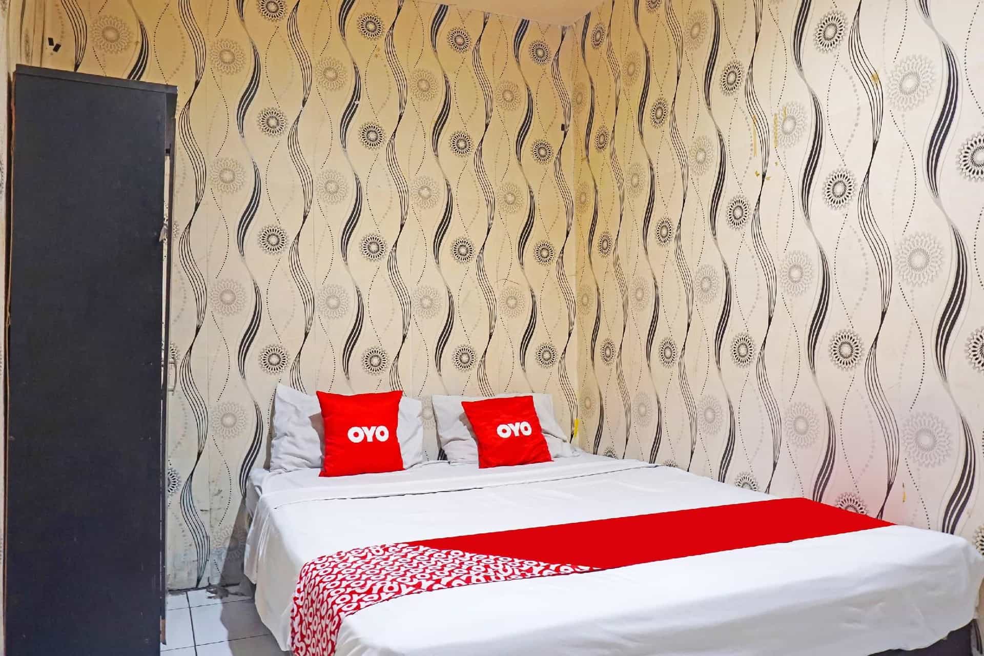 OYO 91553 เลาเซอ รายา เรสซิเดนซ์ ใกล้วิหารตังกัล ธรรมะ OYO 91553 เลาเซอ รายา เรสซิเดนซ์ ใกล้วิหารตังกัล ธรรมะ