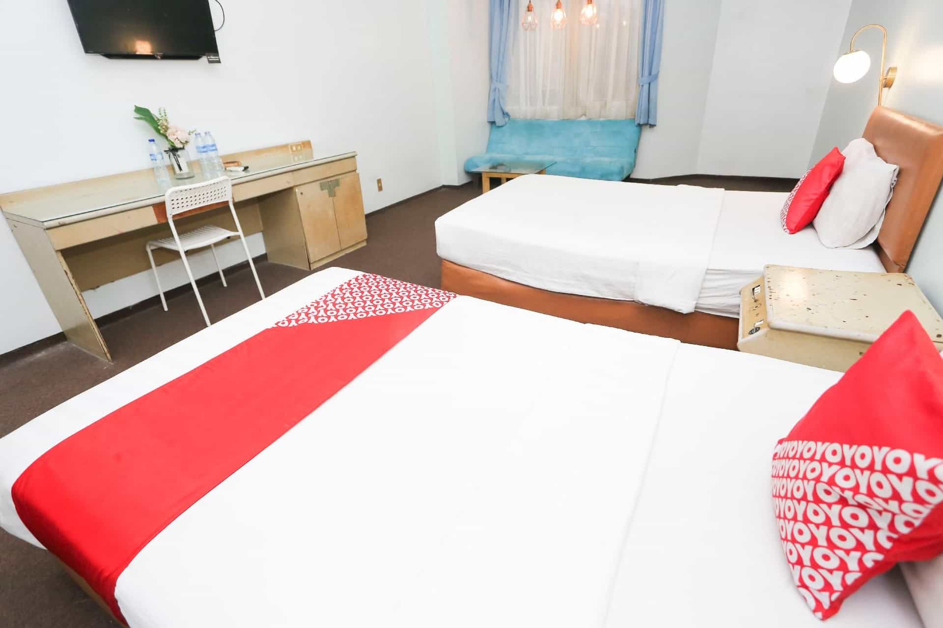 โรงแรม โอโย 94362 เคบายอรัน
