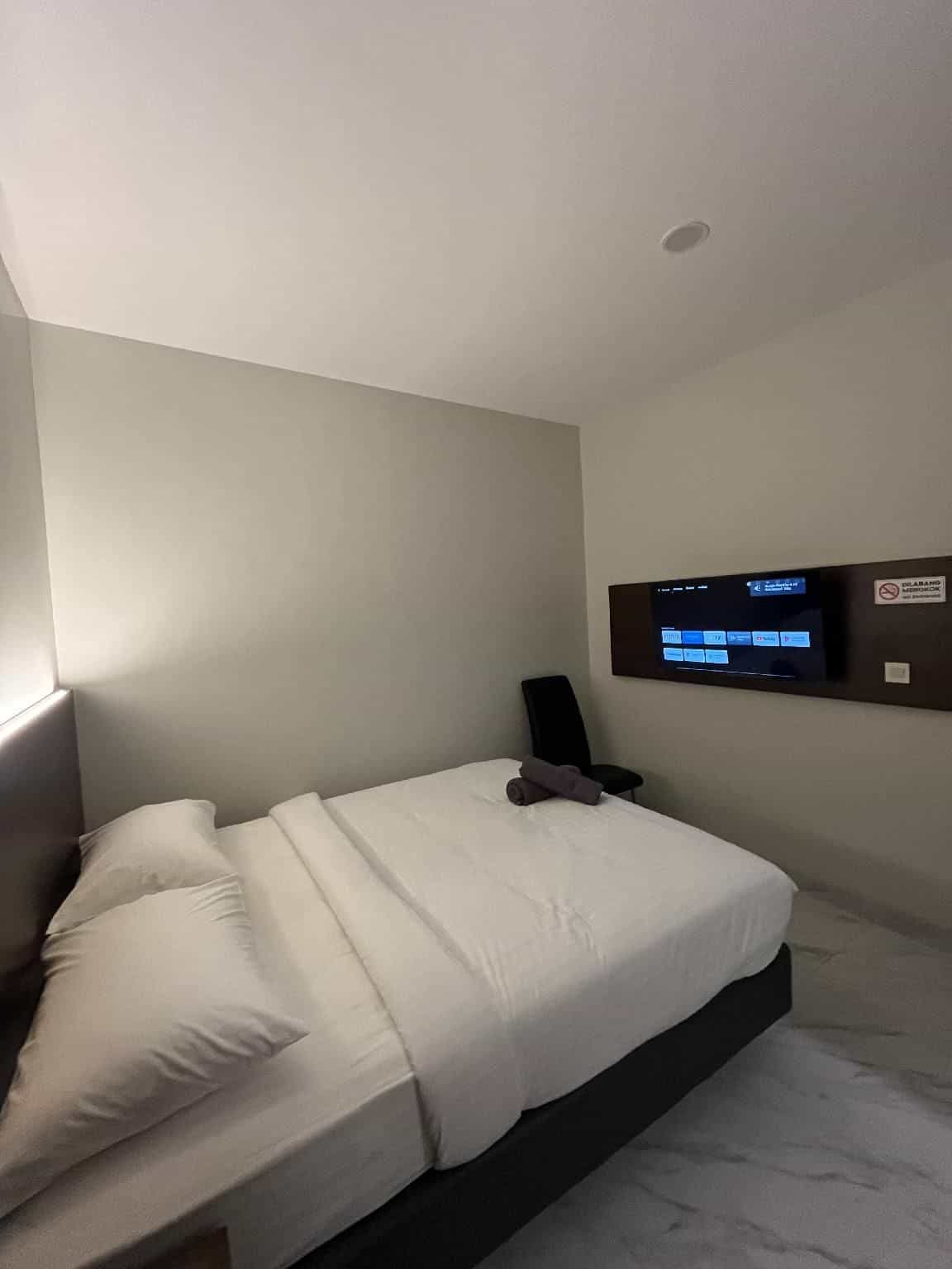 โรงแรม ทีเจ บราเธอร์ เซนเนน