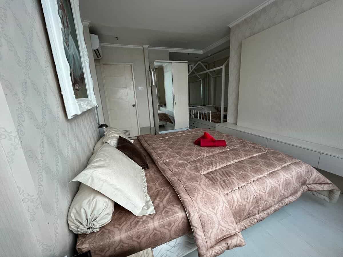 2BR-Apartment Hamptons Park 2BR-Apartment Hamptons Park
