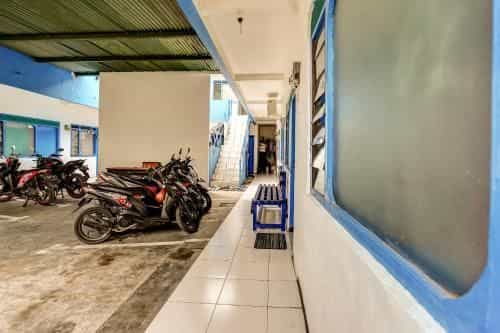OYO 90523 Homestay Jenggolo