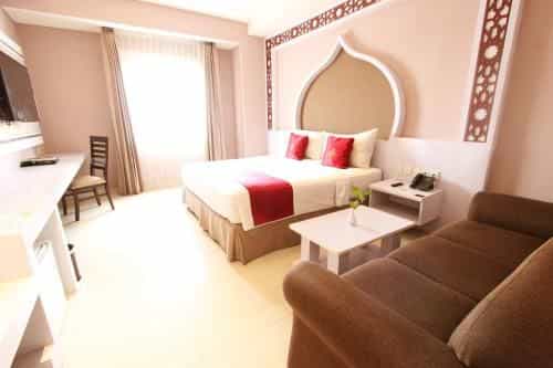 โรงแรมนามิรา ชาเรียะห์ สุราบายา