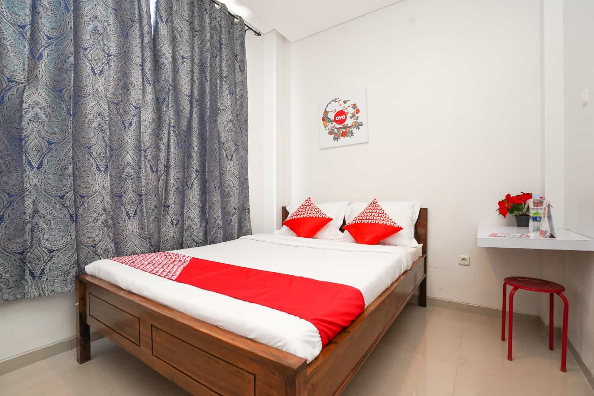 OYO 318 K1 Residence