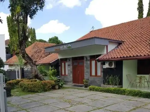 Embe Pitoe Syariah Gejayan Mitra RedDoorz