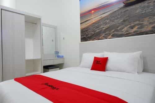 RedDoorz near Mataram University RedDoorz near Mataram University