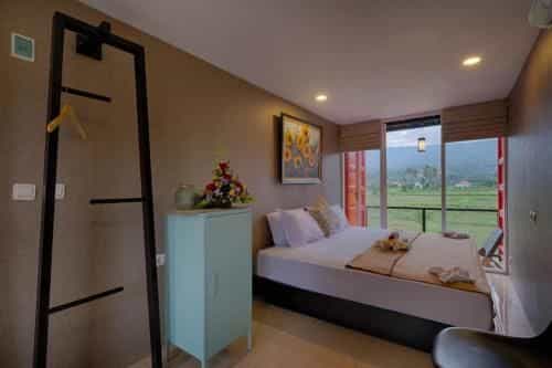 CUBI HAUS LOVINA