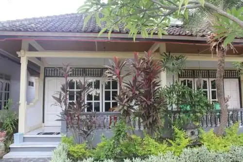 Taman Lilys Hotel Taman Lilys Hotel