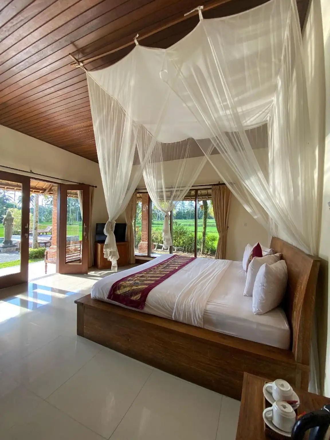 Hening Suite Ubud