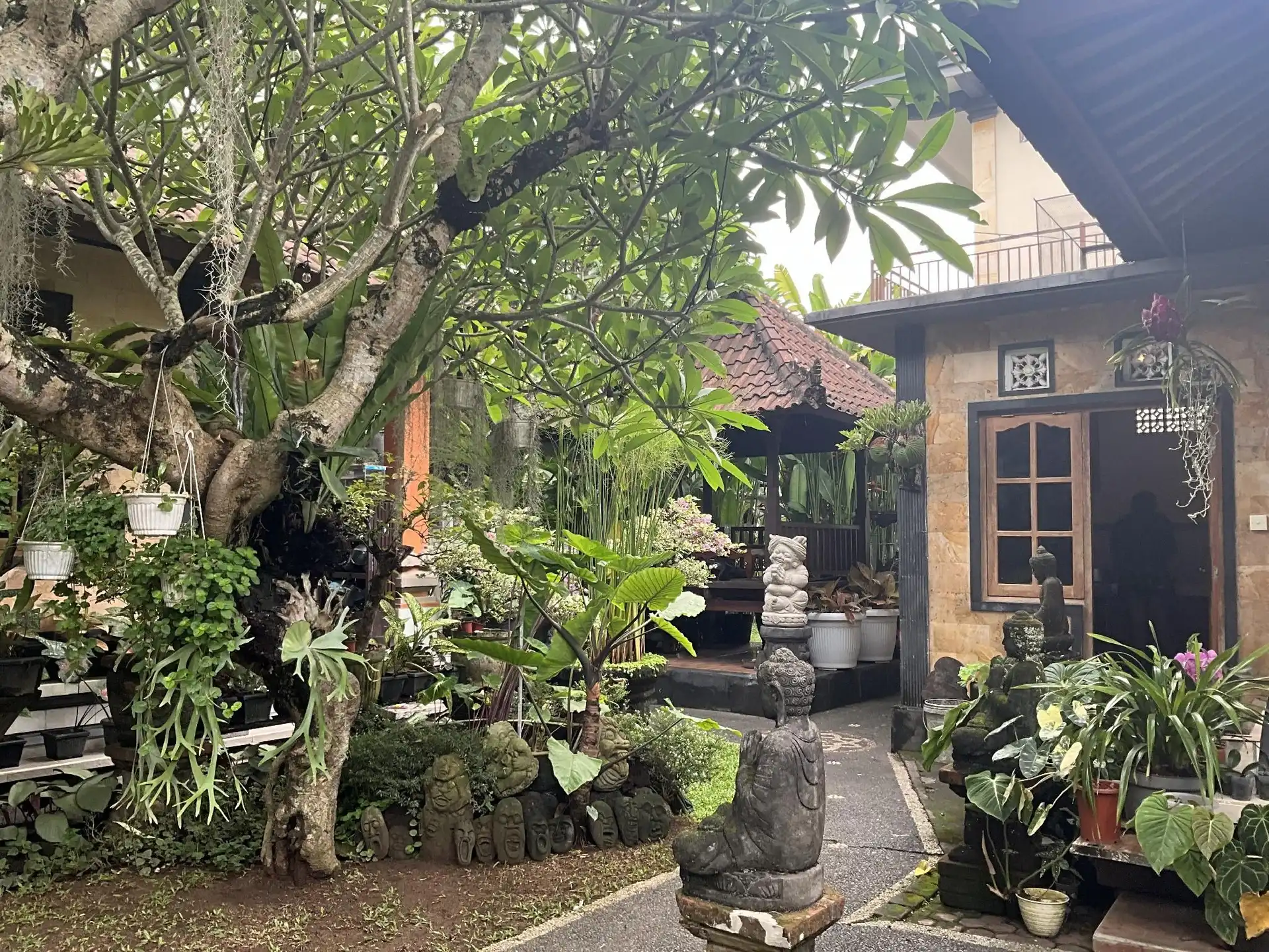 Suryadina Guest House