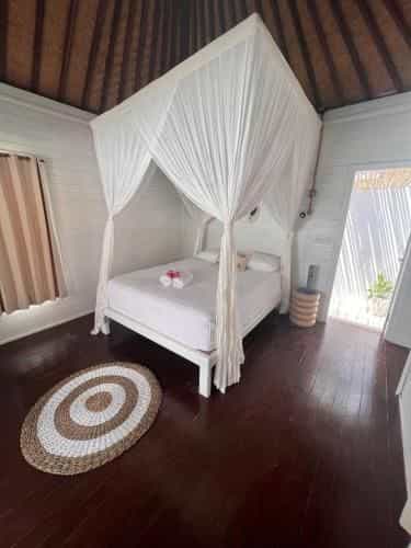 The Kubu 221 Ceningan The Kubu 221 Ceningan