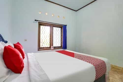 OYO Homes 91094 Desa Wisata Banyuatis