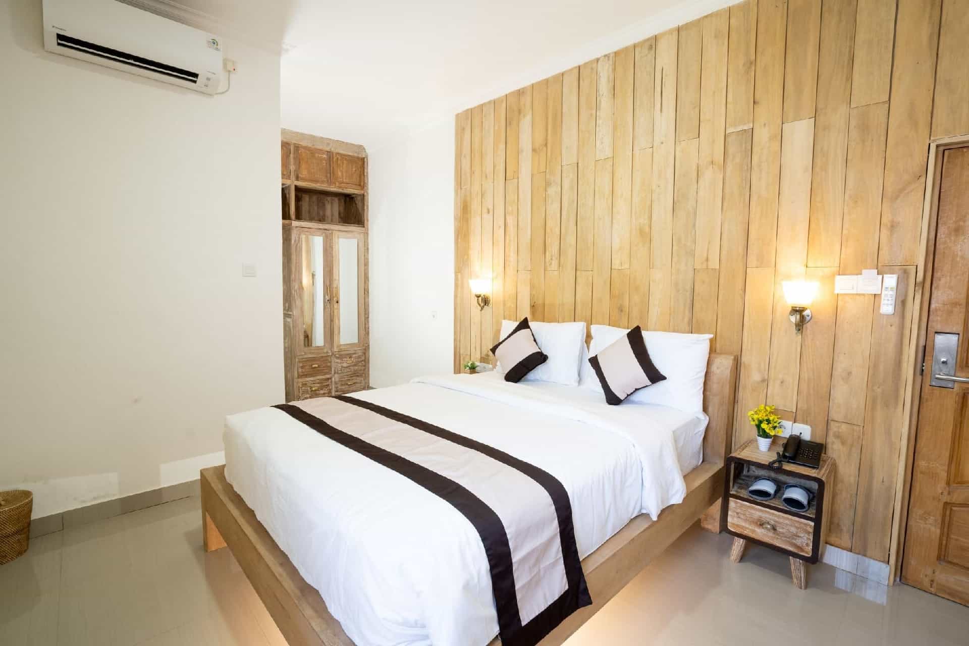 Oki Taru Residence