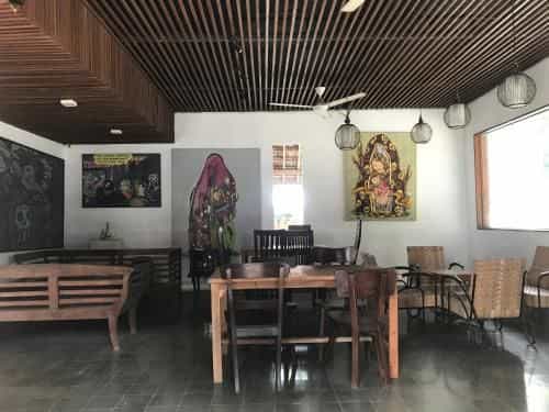 Watu Agung Guest House