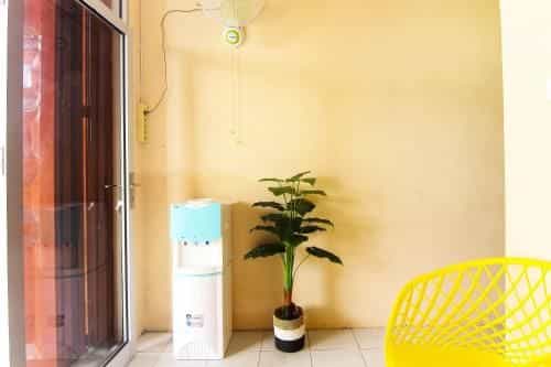 OYO 90900 Pagi Sore Residence