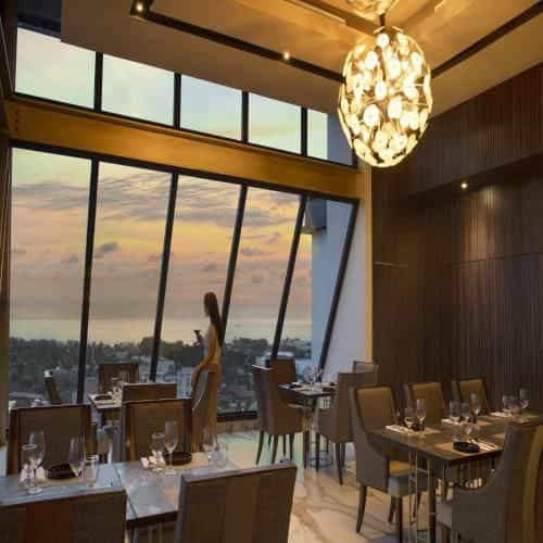 Hotel Santika Premiere Padang