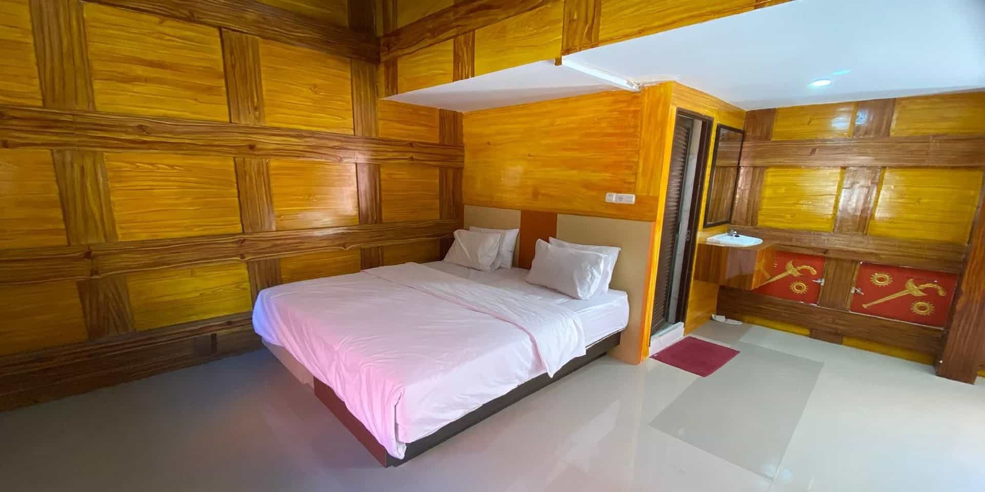 โฮเทล ลาลัลงัน