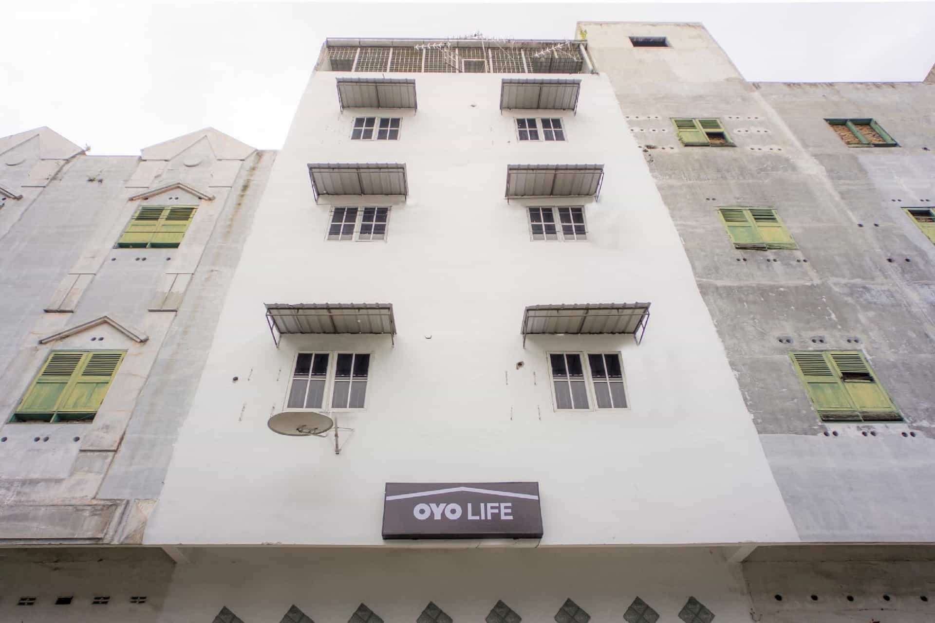 OYO Life 2366 Gatsu Kost OYO Life 2366 Gatsu Kost