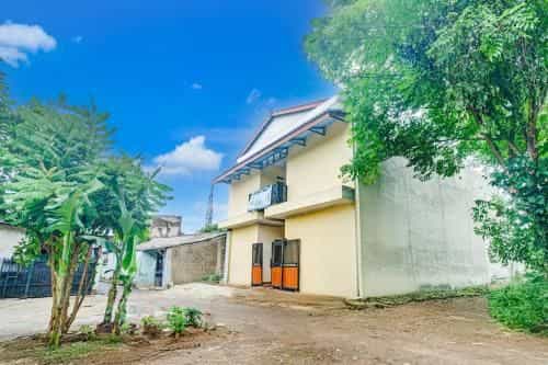 โรงแรมโอ ตาเงรัง ใกล้สนามกีฬาอินโดมิลค์อารีน่า เดิมชื่อสุลต่านเรสซิเดนซ์