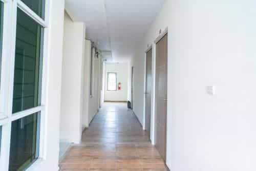 77 Guest House Serpong Mitra RedDoorz 77 Guest House Serpong Mitra RedDoorz
