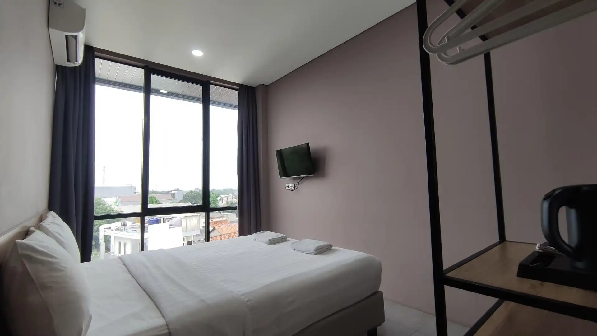 VNC ALAM SUTERA HOTEL VNC ALAM SUTERA HOTEL