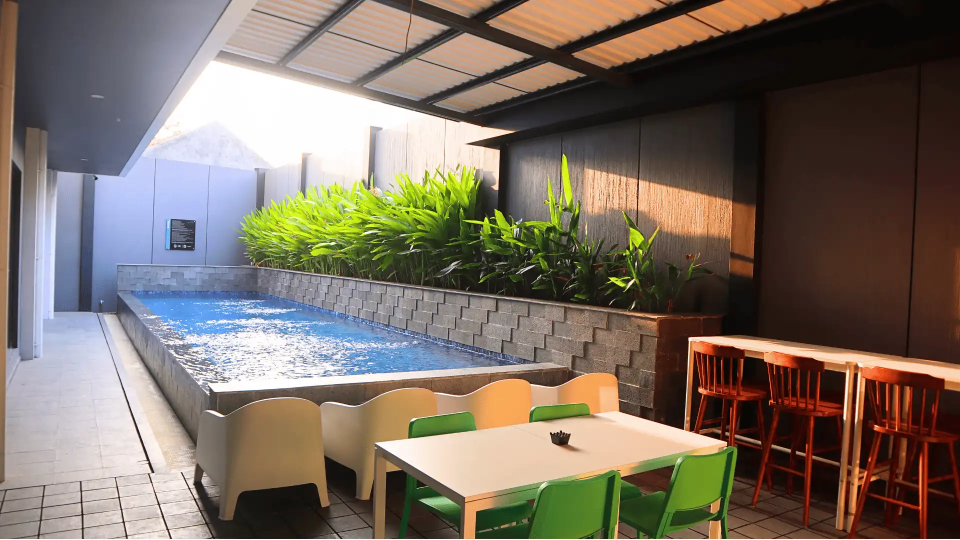 VNC ALAM SUTERA HOTEL VNC ALAM SUTERA HOTEL