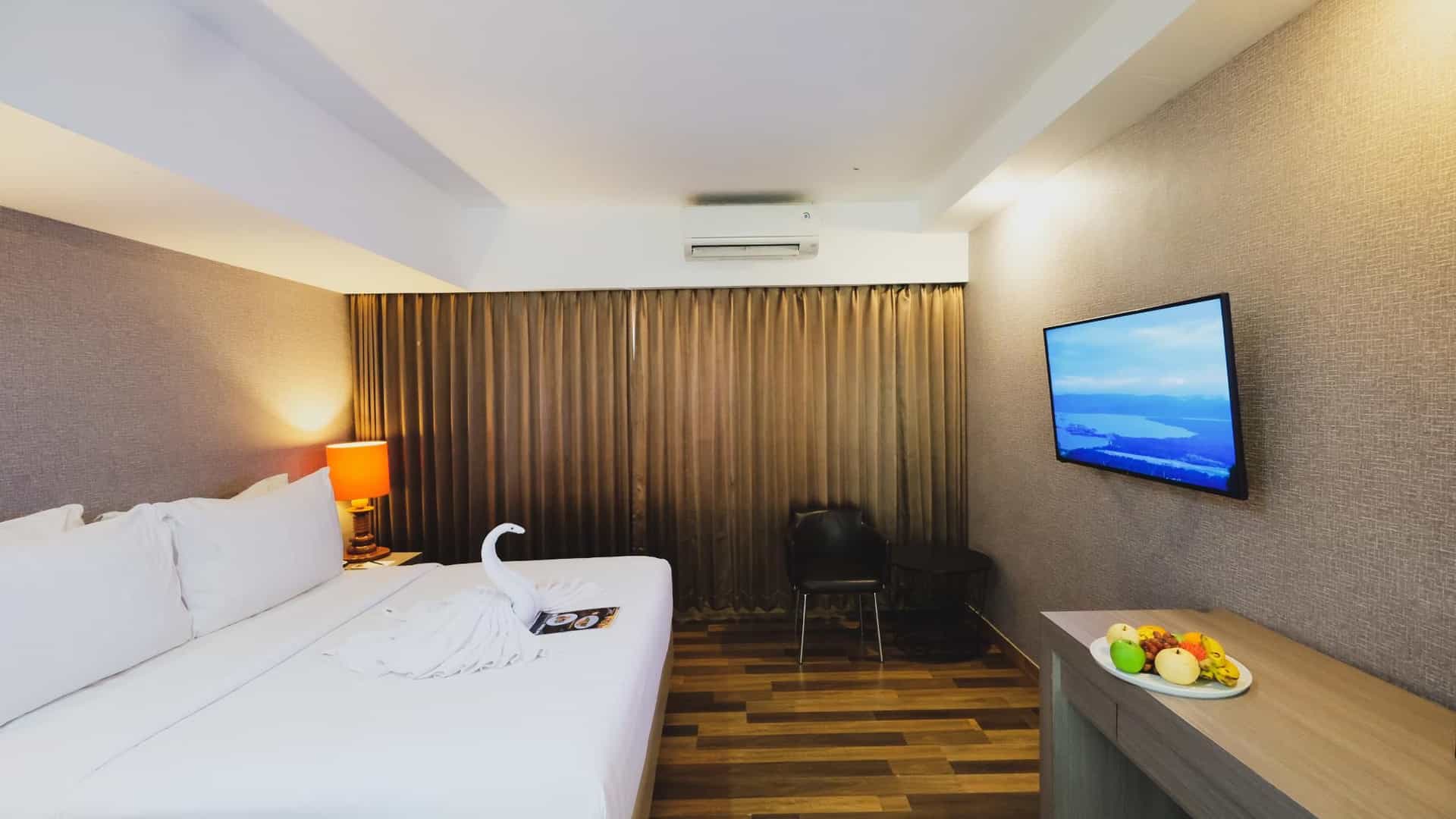 โรงแรม สุนนี เซนทานี จัดการโดย อีสต์ ซีซัน