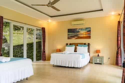 The Hawk's Nest Resort