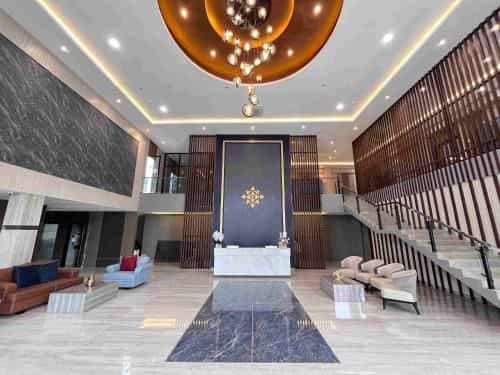 LYNN Hotel Tuban