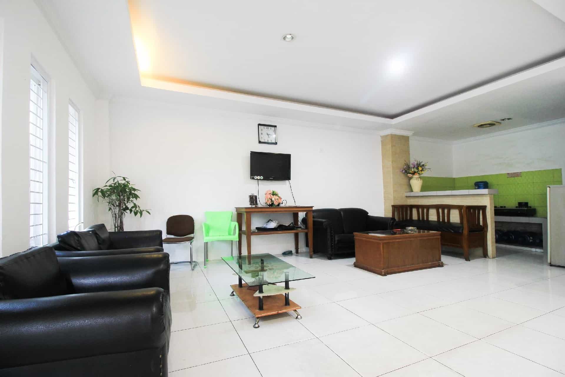 OYO 1905 Davonsa Homestay Syariah