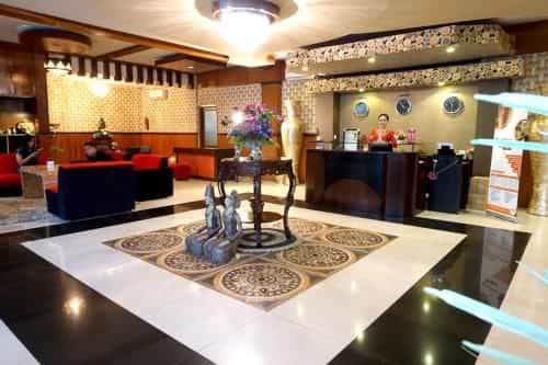 โรงแรมเรด ชิลีส์
