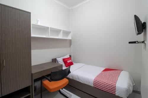 OYO 3253 Sofia Residence