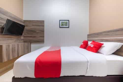 OYO Life 3248 Vision Residence Karawang