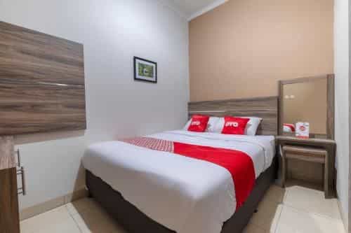OYO Life 3248 Vision Residence Karawang