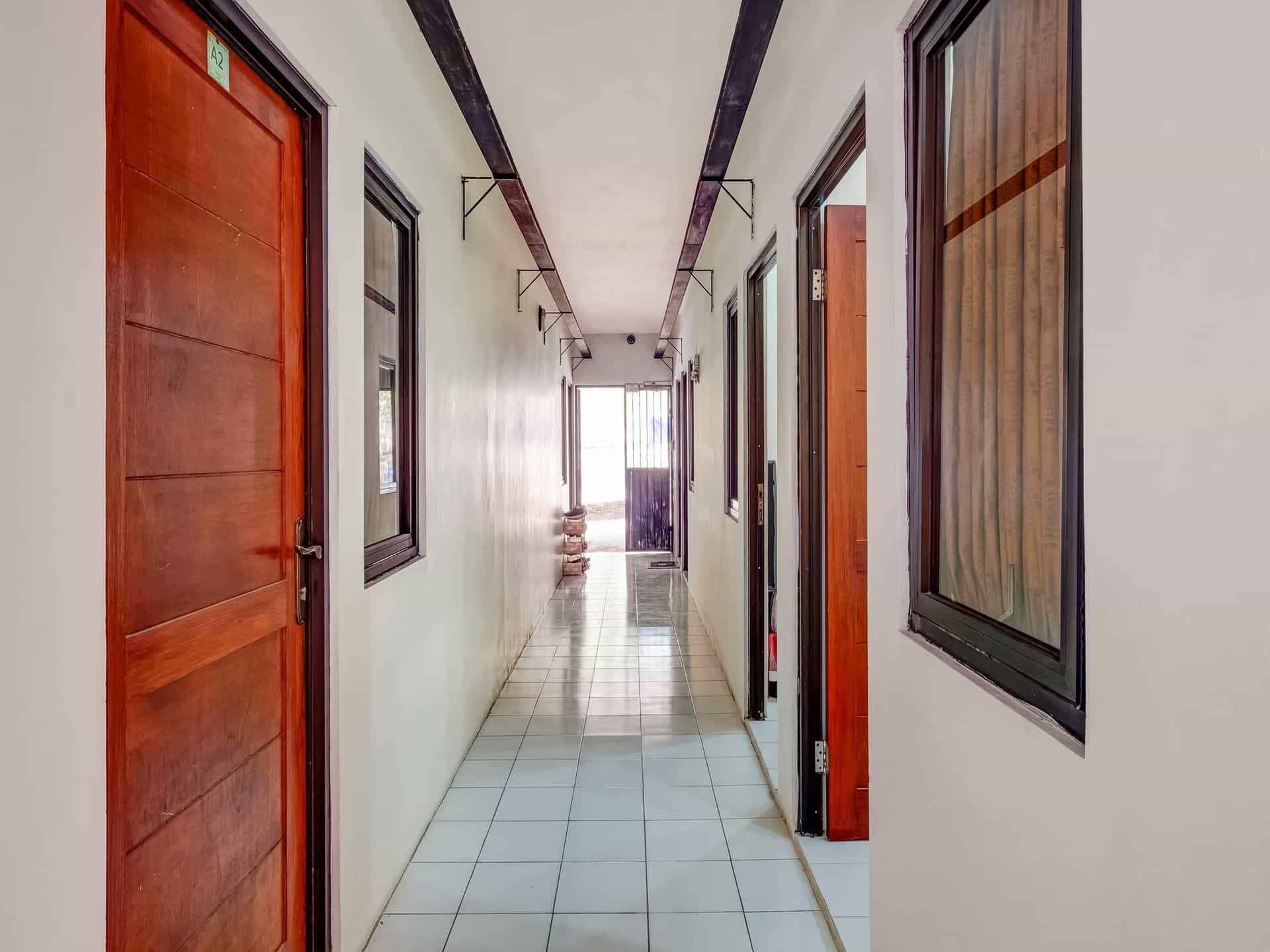 Super OYO 3878 Graha Hsc Syariah