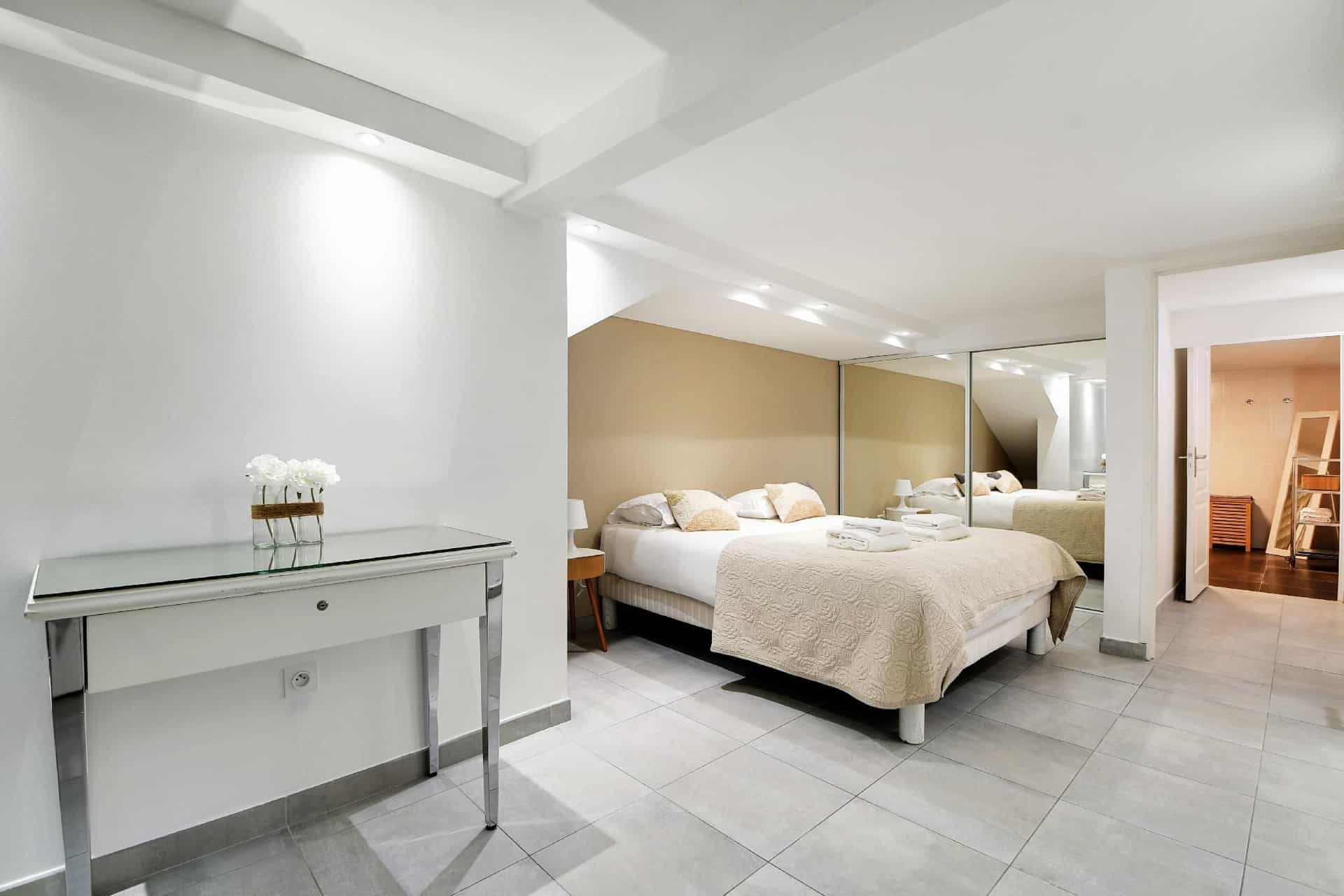Luxurious apartment - 3BR/8P - Pantin/La Villette