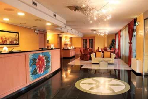 HOTEL RESIDENCE MONTELAGO