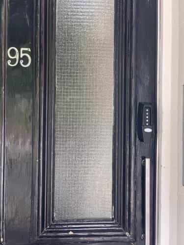 Holiday Lets London - Iffley 4