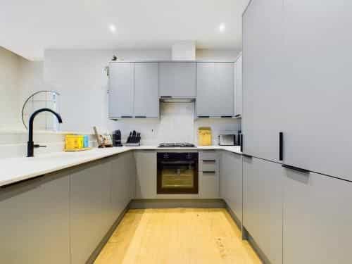 Be London - The Piccadilly Circus Residences
