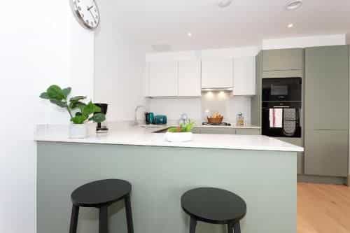 วัตฟอร์ด แคสซิโอ ซูพรีม - โมเดิร์นวิว เซอร์วิสด์ แอคคอมโมเดชั่น