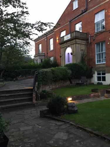 Queens Guest House Queens Guest House