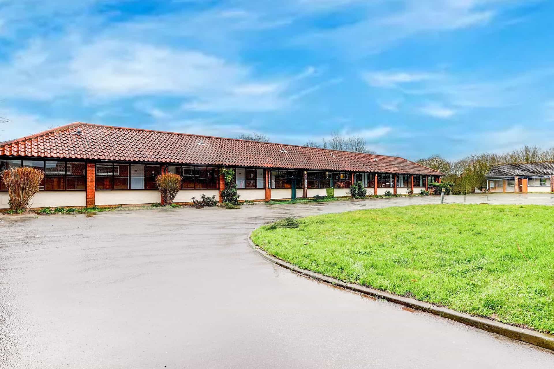 OYO The Rivenhall Hotel in Witham, Chelmsford OYO The Rivenhall Hotel in Witham, Chelmsford