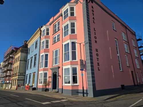 Royal Lion Hotel