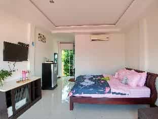 Koh Larn De Beach