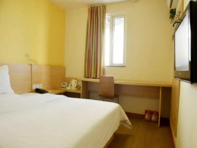 7 Days Inn Chengdu Kuanzhai Alley Vancouver Plaza Branch